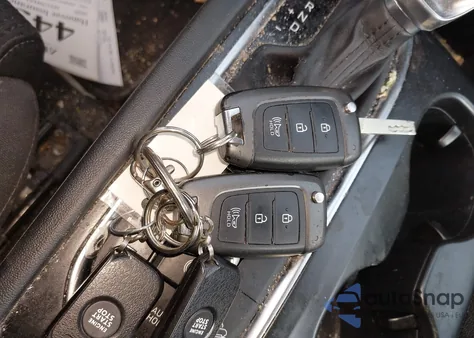 2020 Hyundai Santa Fe Se z USA, uszkodzony, nr VIN 5NMS2CAD4LH269564